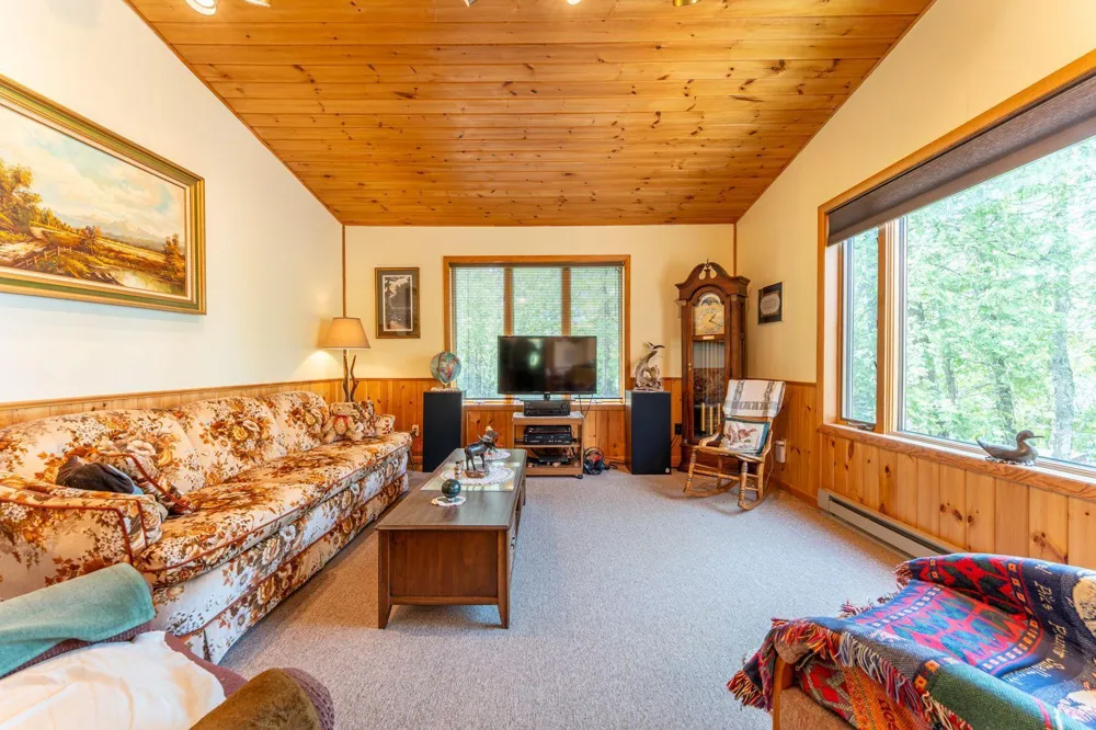 5399 Pine Island N Tower, MN 55790