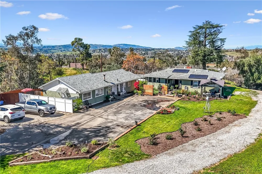 33574 Washington Drive Yucaipa, CA 92399