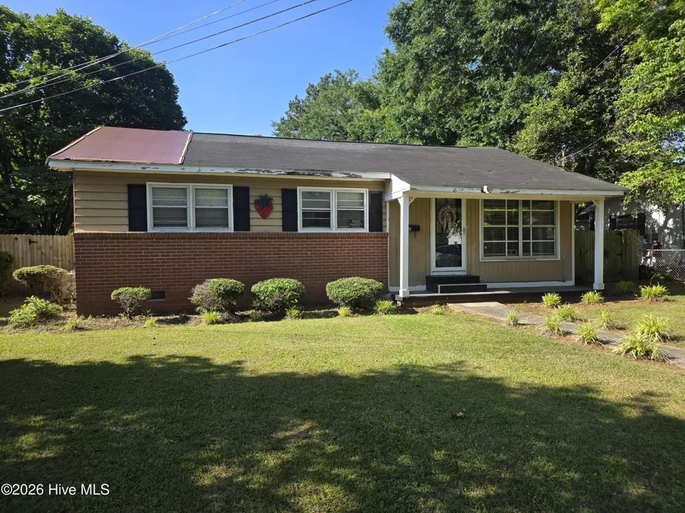 110 E Holland Street Chadbourn, NC 28431
