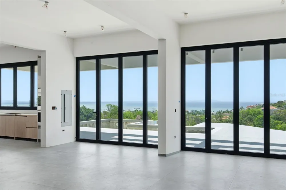 22 ROBLE VALLEY PALMAS DEL MAR Humacao, PR 00791