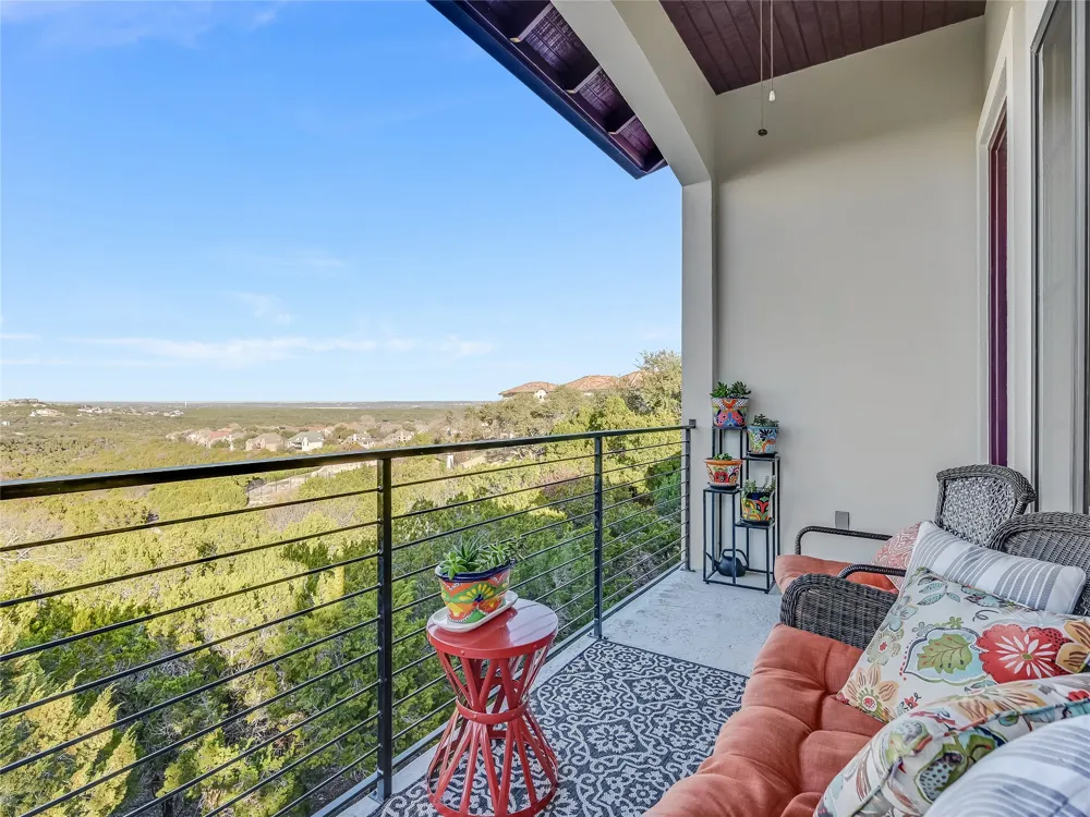 219 Honey Creek Court #10 Austin, TX 78738