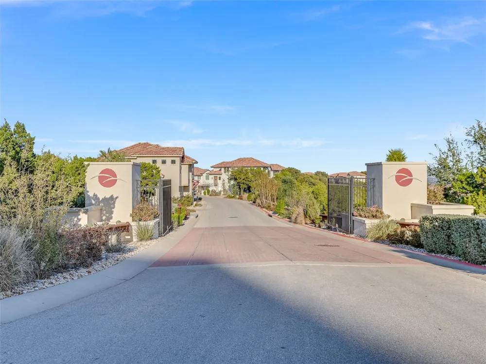 219 Honey Creek Court #10 Austin, TX 78738