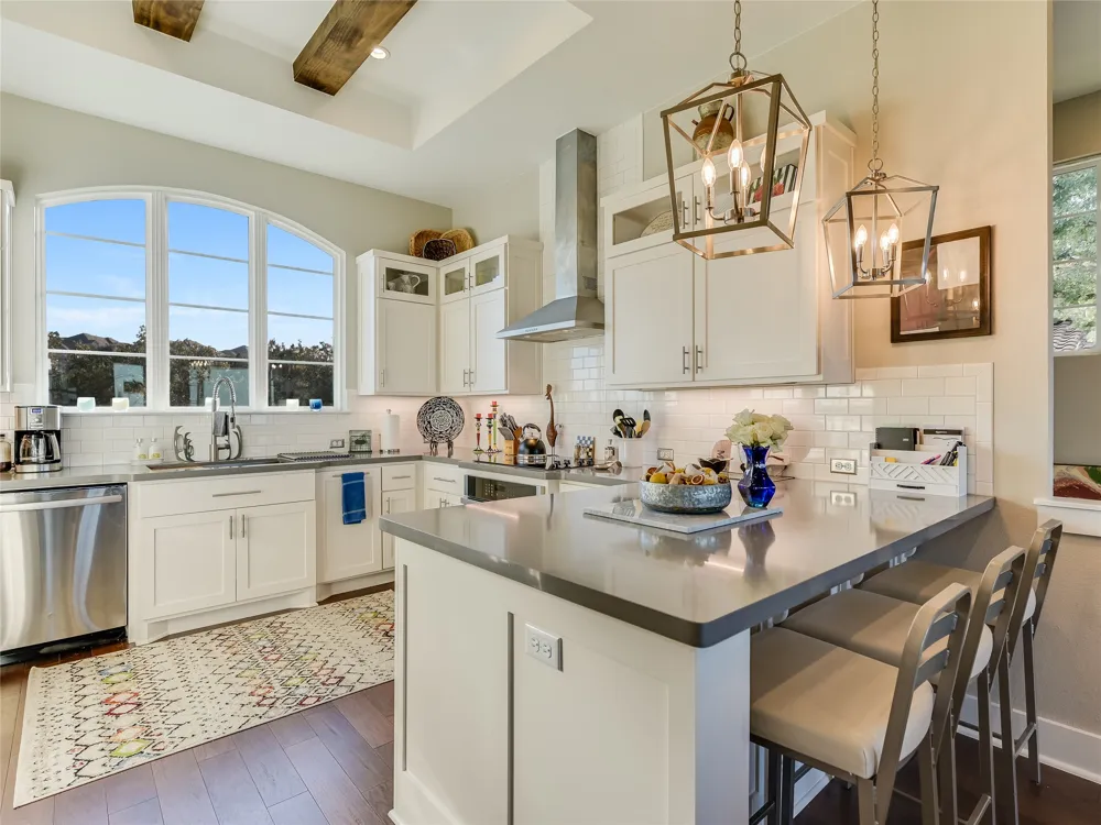 219 Honey Creek Court #10 Austin, TX 78738