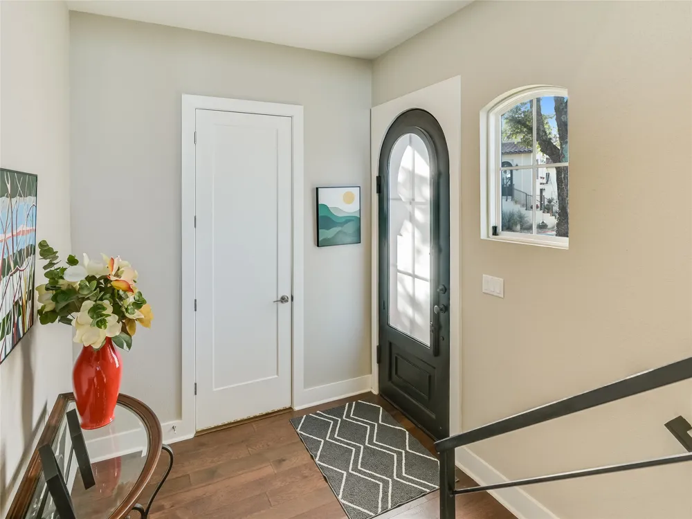 219 Honey Creek Court #10 Austin, TX 78738