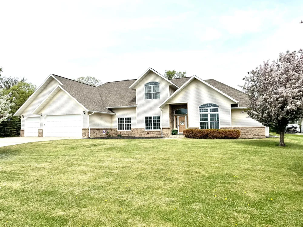 901 6th Street SW Roseau, MN 56751