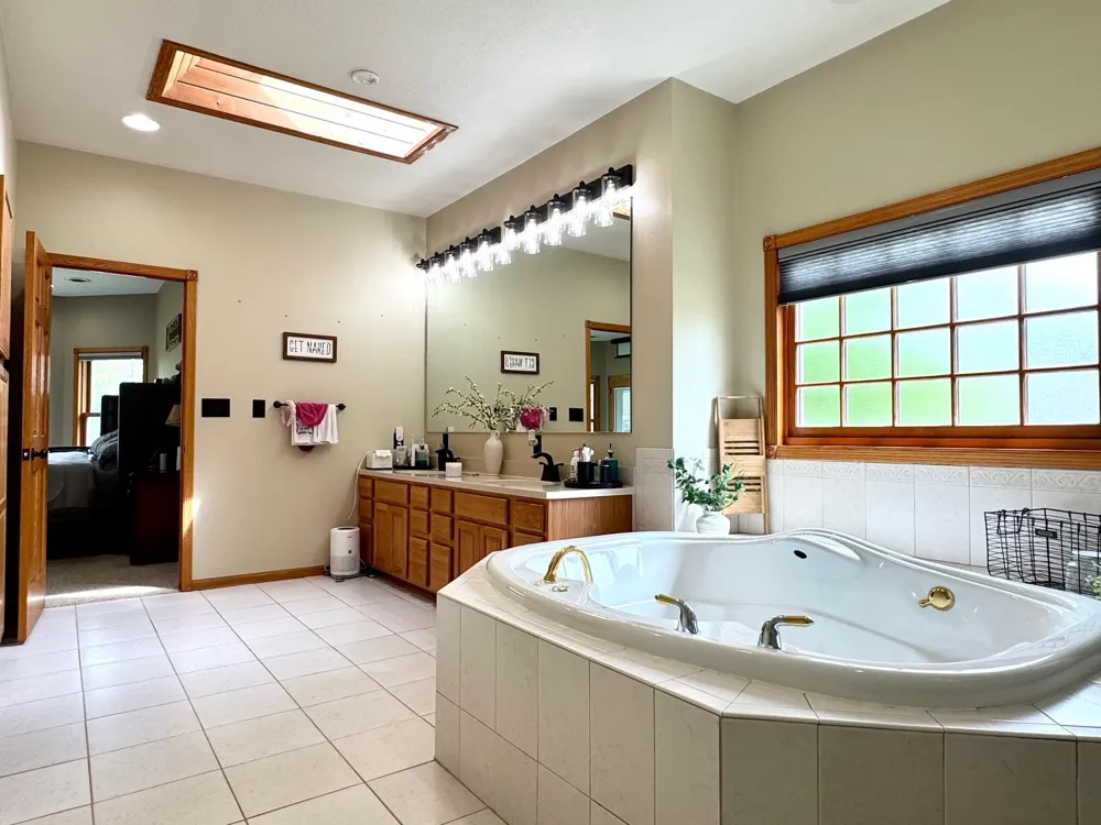 901 6th Street SW Roseau, MN 56751