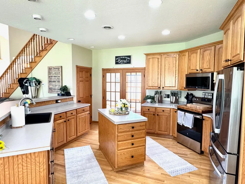 901 6th Street SW Roseau, MN 56751