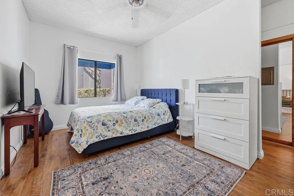 8310 Regents Road #1E San Diego, CA 92122