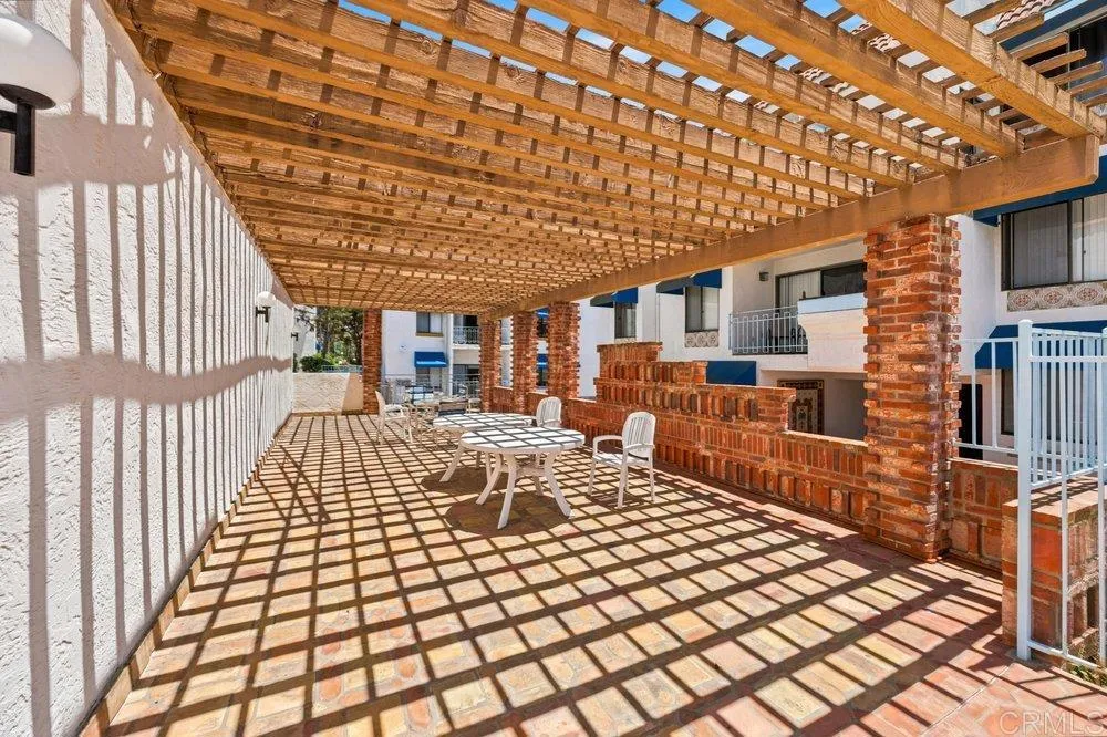 8310 Regents Road #1E San Diego, CA 92122