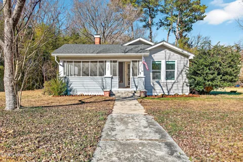 1527 Riggs Road