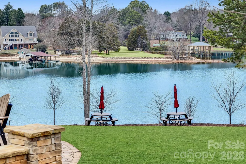 106 Nablus Trail #B Mooresville, NC 28117