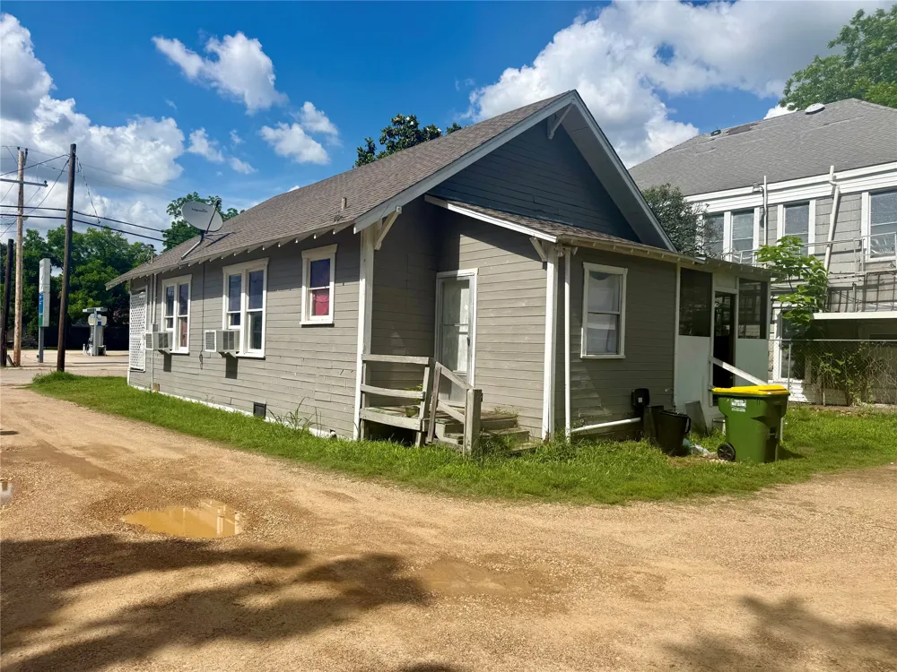 400 Live Oak Street Marlin, TX 76661