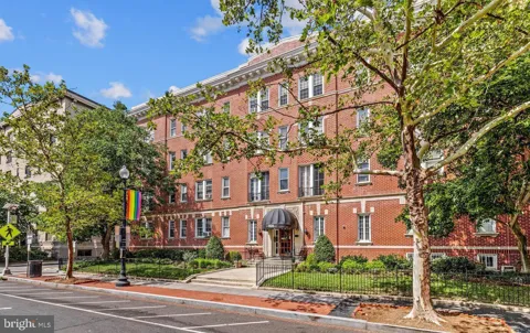 1526 17TH STREET NW #109