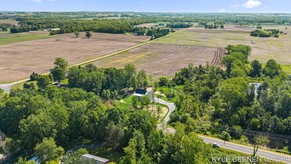 312 48th Avenue Jamestown Charter Township, MI 49464