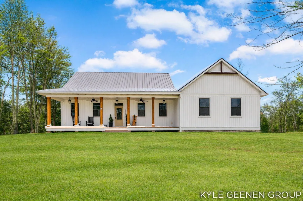 312 48th Avenue Jamestown Charter Township, MI 49464