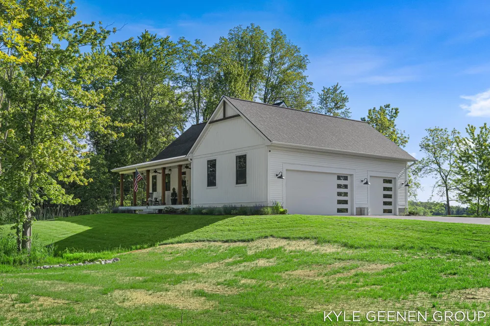 312 48th Avenue Jamestown Charter Township, MI 49464