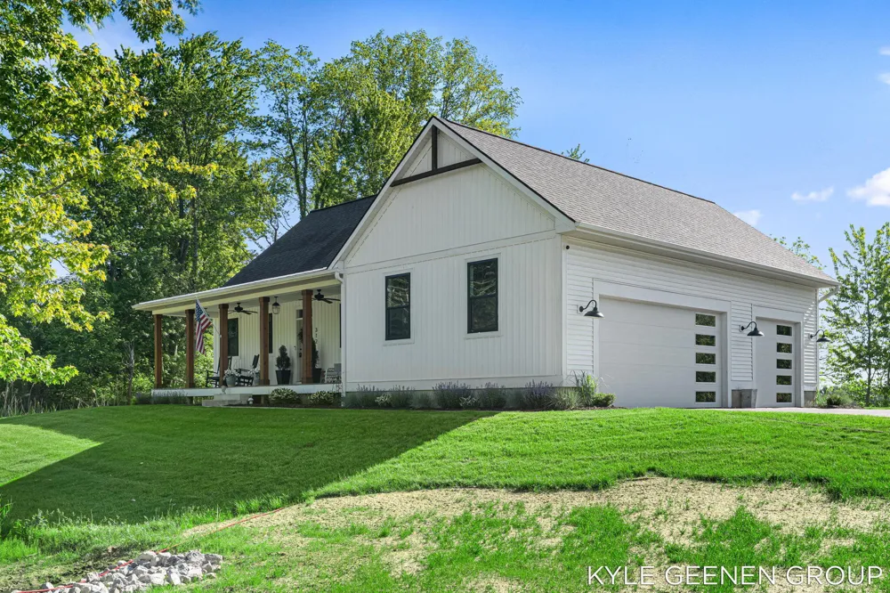 312 48th Avenue Jamestown Charter Township, MI 49464