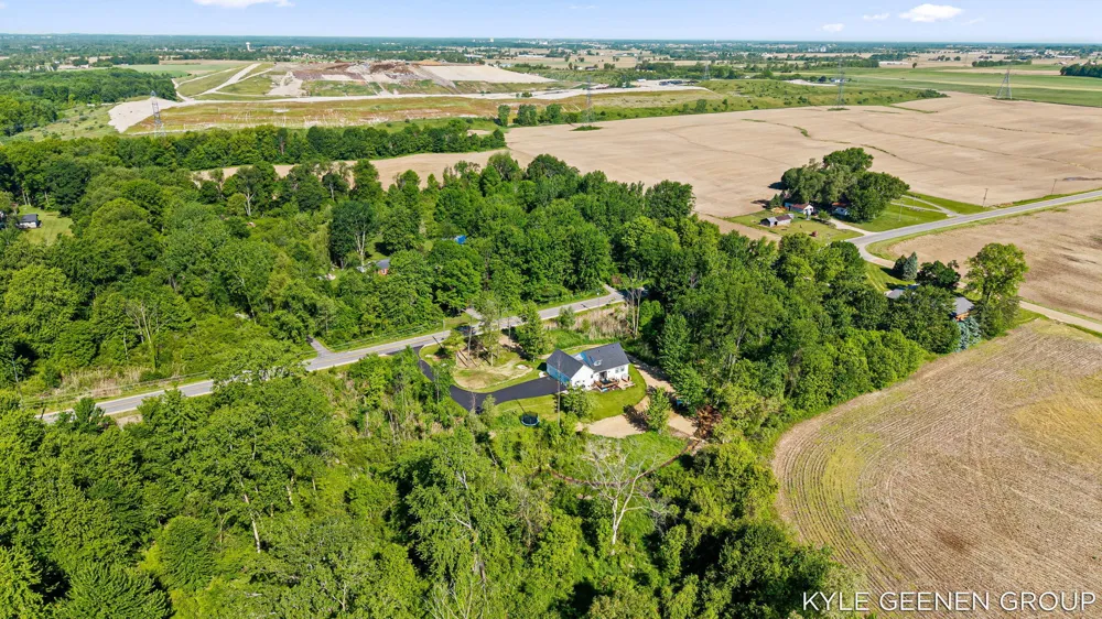 312 48th Avenue Jamestown Charter Township, MI 49464
