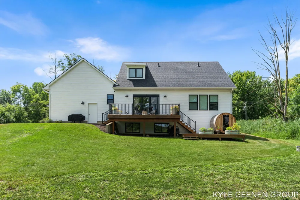 312 48th Avenue Jamestown Charter Township, MI 49464