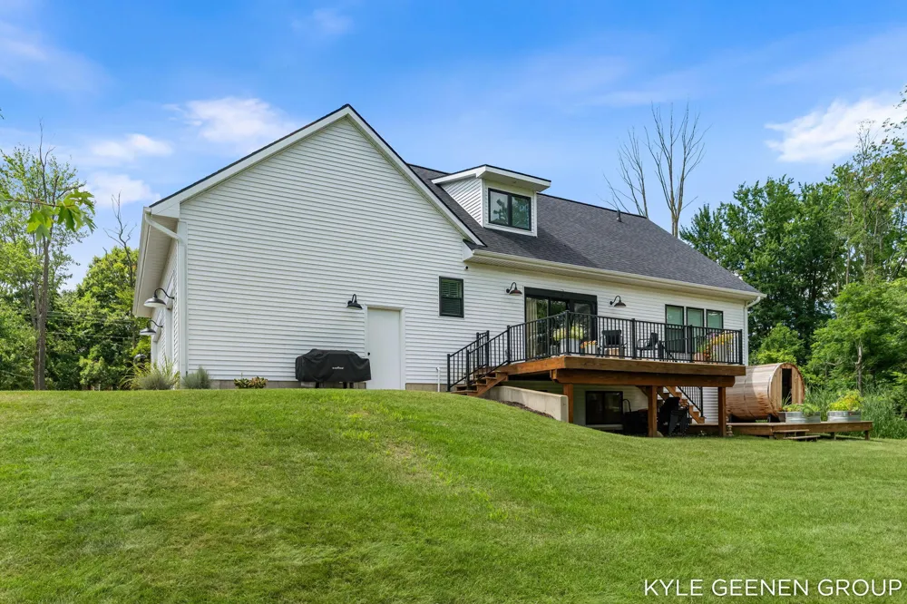 312 48th Avenue Jamestown Charter Township, MI 49464