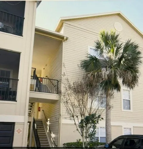 404 SUMMIT RIDGE PLACE #212