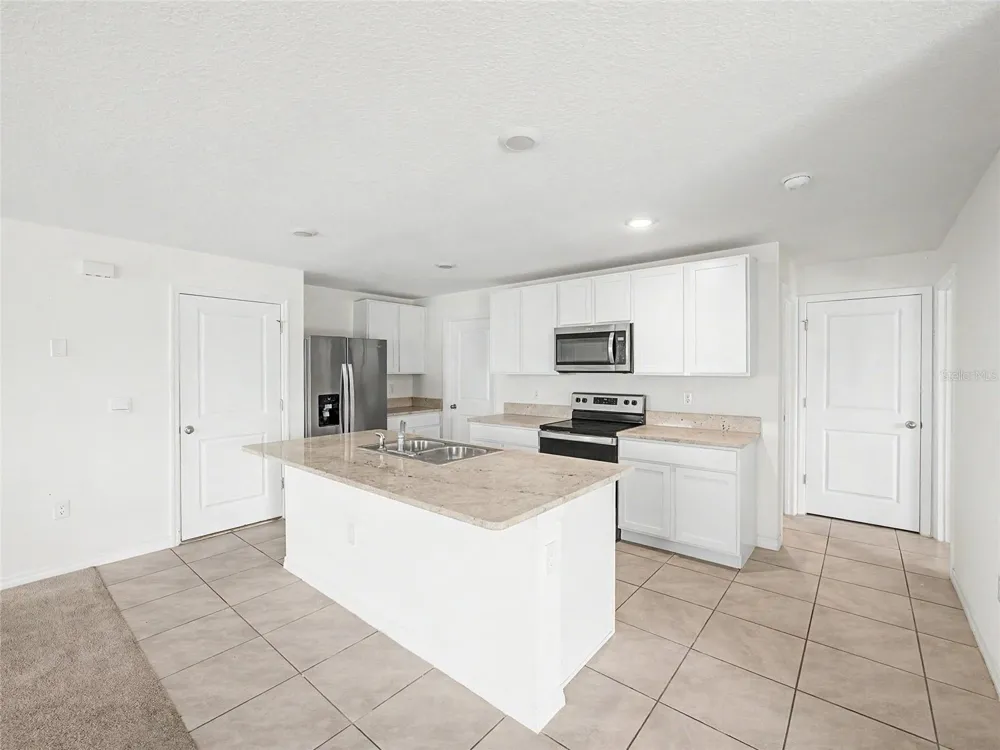 6484 SE 4TH LANE ocala, FL 34472