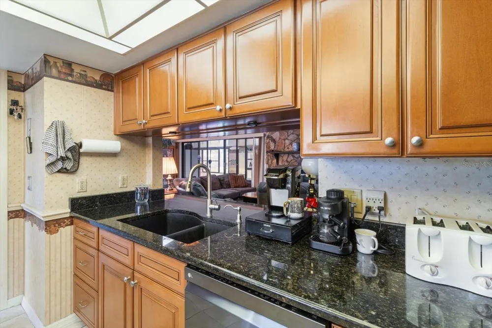 8921 S THOROUGHBRED POINT Inverness, FL 34452