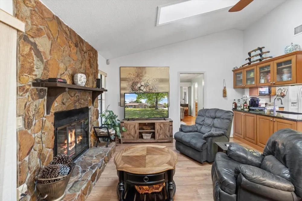 8921 S THOROUGHBRED POINT Inverness, FL 34452