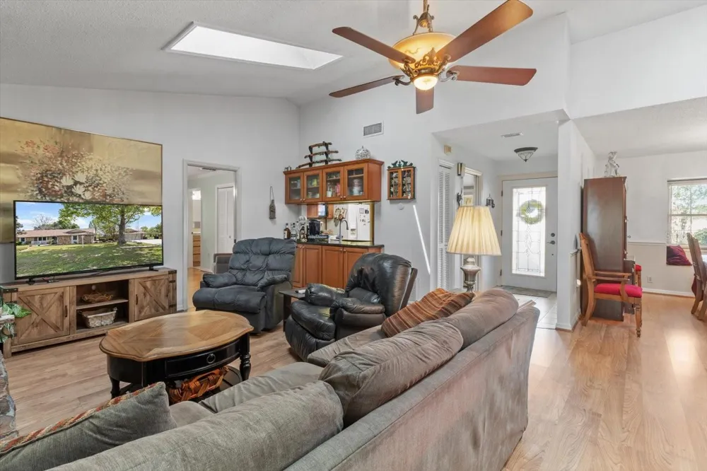 8921 S THOROUGHBRED POINT Inverness, FL 34452