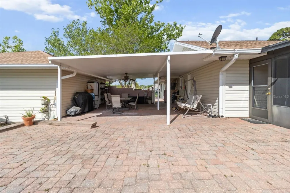 8921 S THOROUGHBRED POINT Inverness, FL 34452