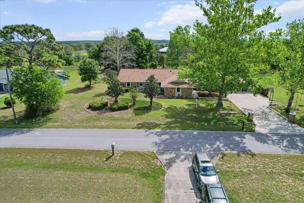 8921 S THOROUGHBRED POINT Inverness, FL 34452