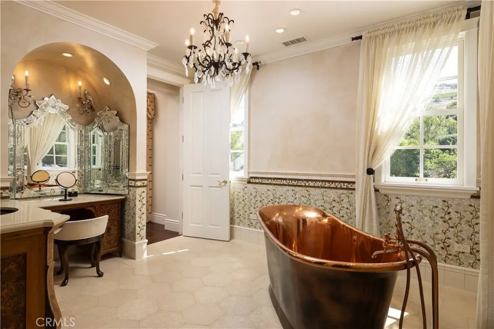 32221 Peppertree bend San Juan Capistrano, CA 92675