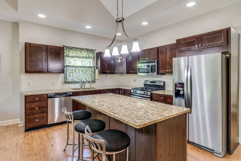 7024 Green Ridge Boulevard Battle Creek, MI 49017