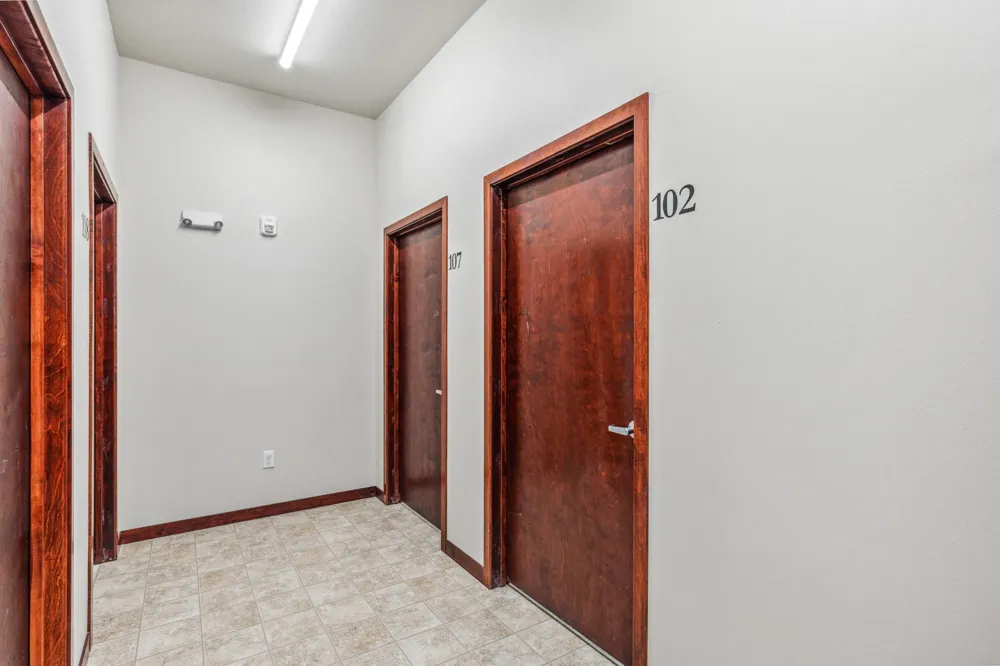 200 4th Avenue #102 Fargo, ND 58102