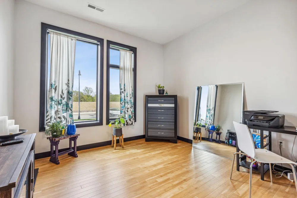 200 4th Avenue #102 Fargo, ND 58102