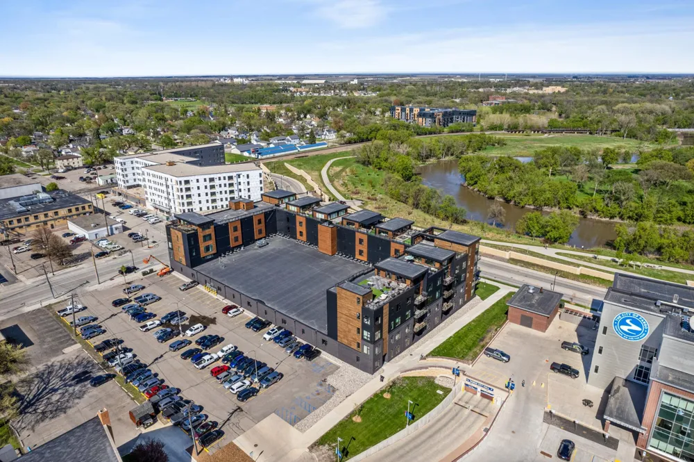 200 4th Avenue #102 Fargo, ND 58102