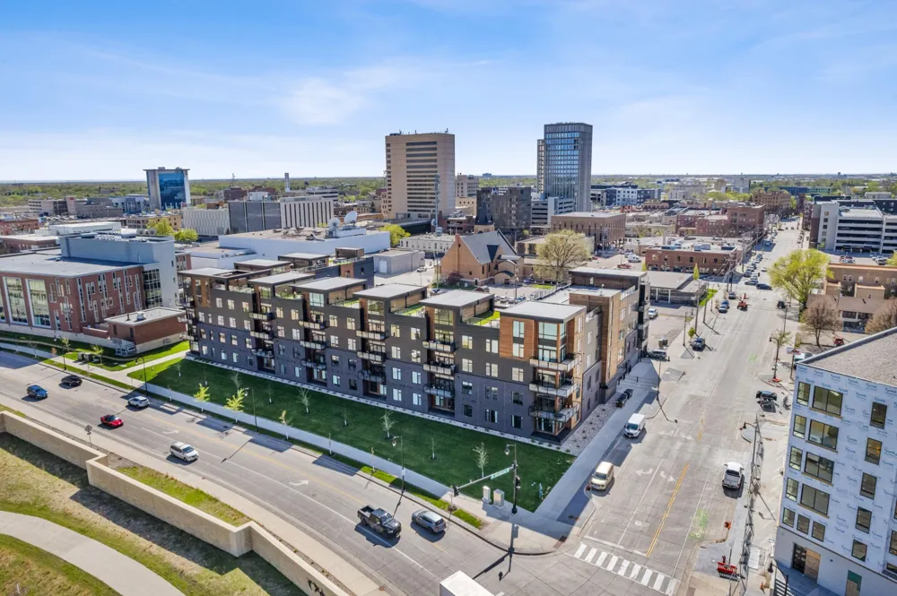 200 4th Avenue #102 Fargo, ND 58102
