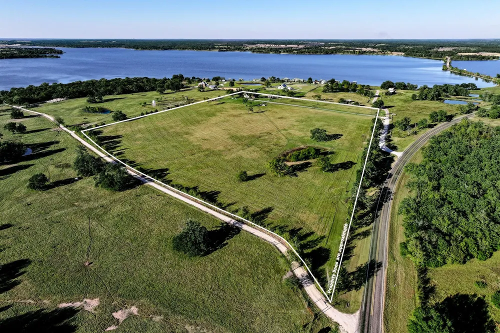 145 Private Road 5749 Groesbeck, TX 76642