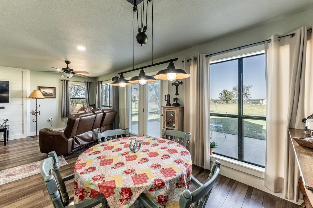 145 Private Road 5749 Groesbeck, TX 76642