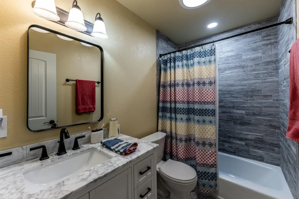 145 Private Road 5749 Groesbeck, TX 76642