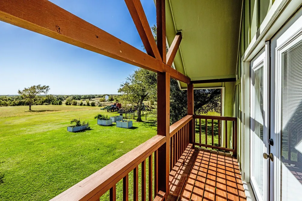 145 Private Road 5749 Groesbeck, TX 76642