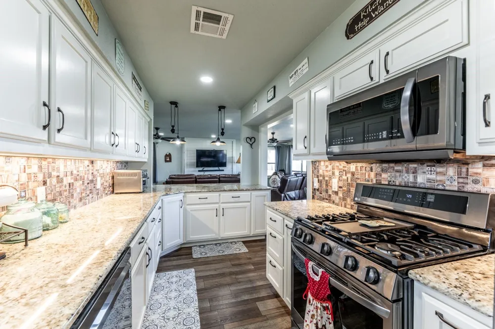 145 Private Road 5749 Groesbeck, TX 76642