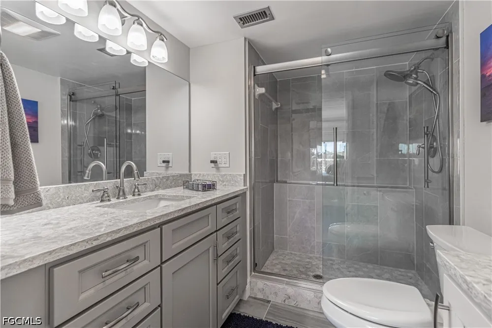 Lake Breeze Drive #403 Fort Myers, FL 33907