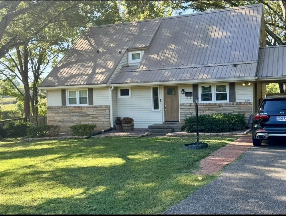 429 Whitehall CIR Paris, TN 38242