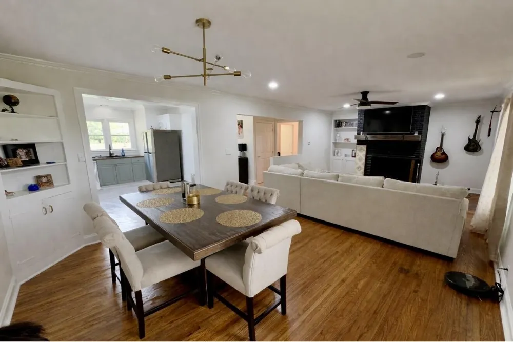 429 Whitehall CIR Paris, TN 38242