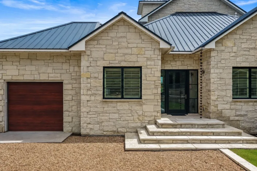 1110 County Road 132A Kingsland, TX 78639