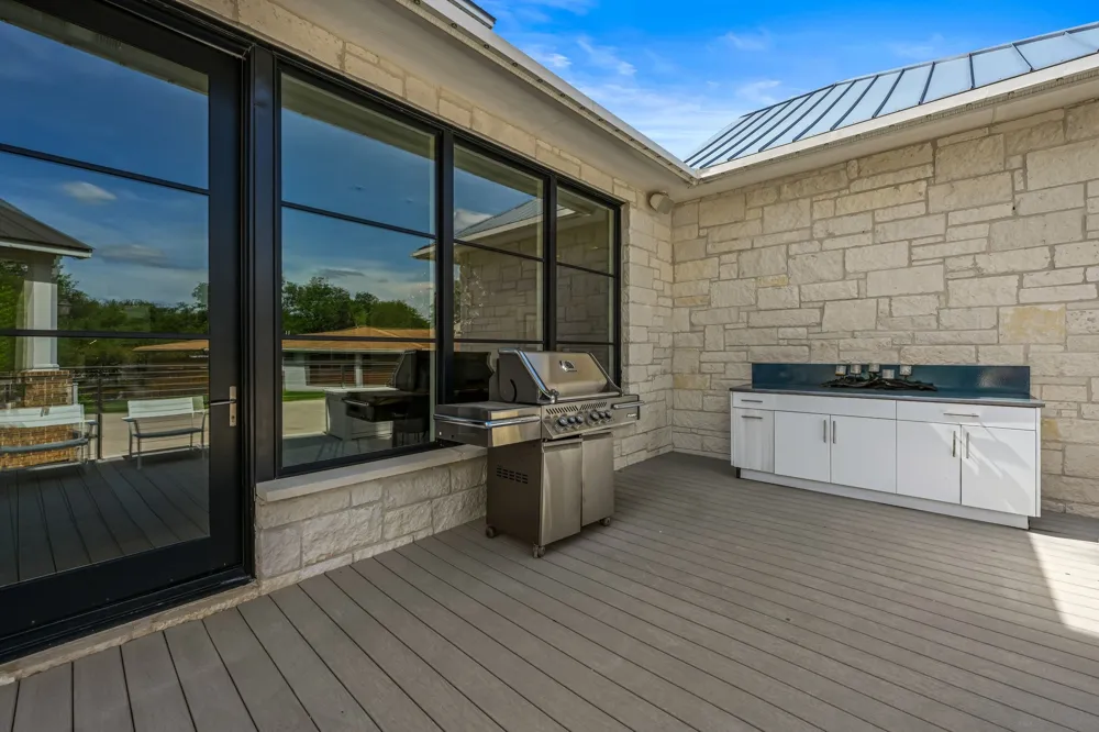 1110 County Road 132A Kingsland, TX 78639