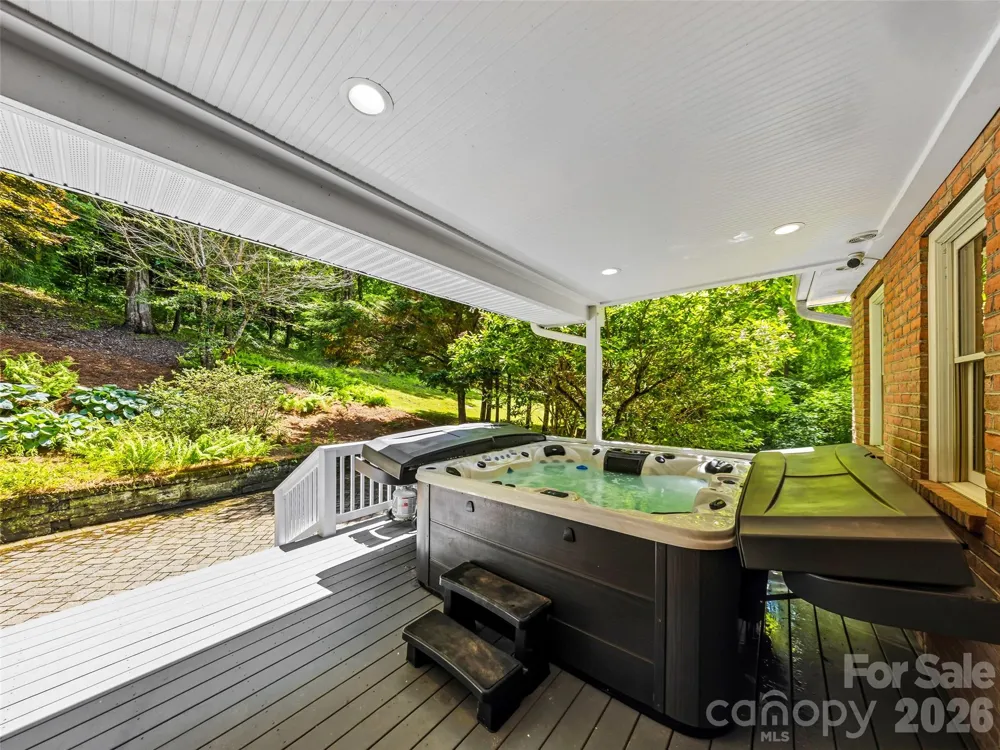 243 Poplar Lane Pisgah Forest, NC 28712