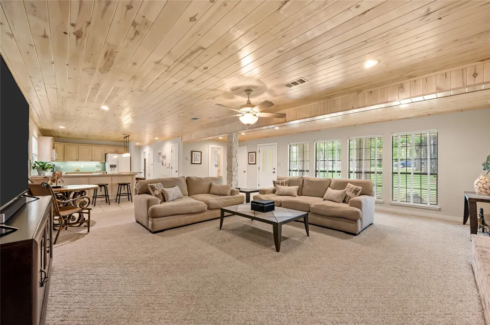 505 W Mcdonwell School Road Colleyville, TX 76034