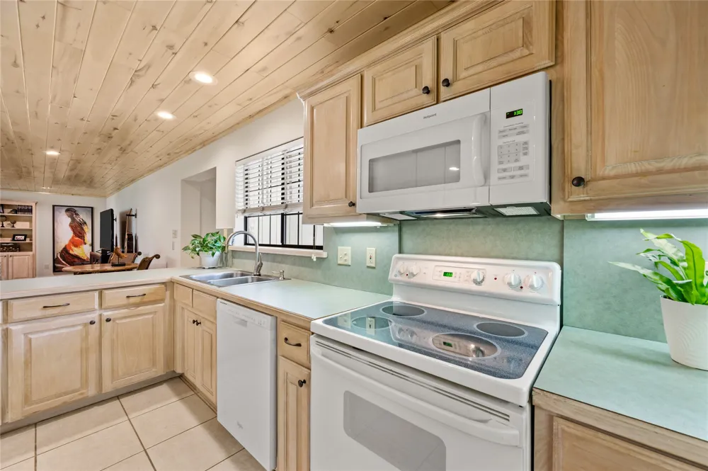 505 W Mcdonwell School Road Colleyville, TX 76034